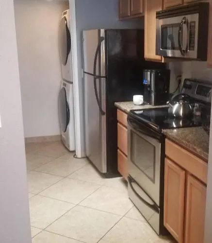 Riverview Townhouse Apartment *