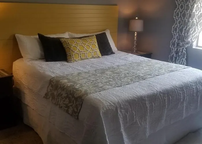 Riverview Townhouse Apartment Mesa
