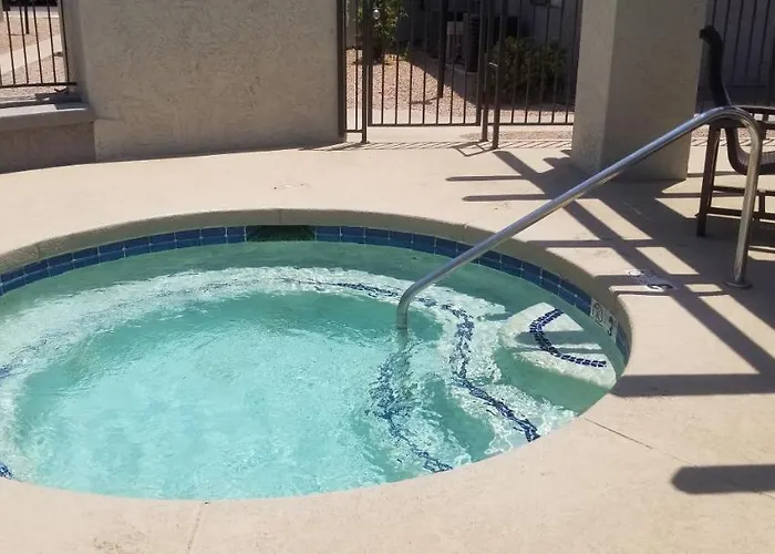 Riverview Townhouse *